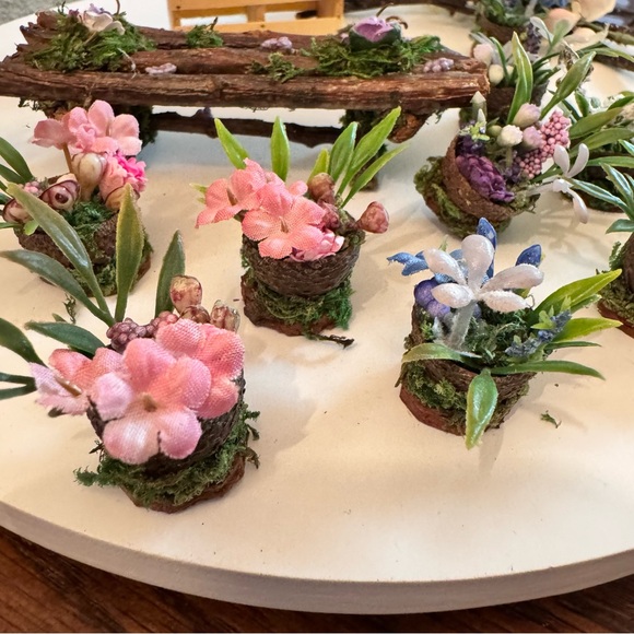 Vintage handmade dollhouse miniature wood potted plants bench branches flowers - Picture 2 of 13